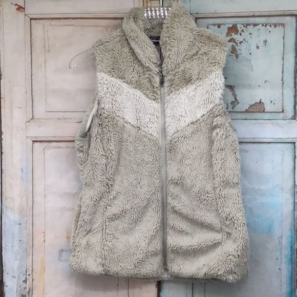 Patagonia Womans S BLST Bleach Stone Cream Chevron Los Gatos Vest - Picture 1 of 6